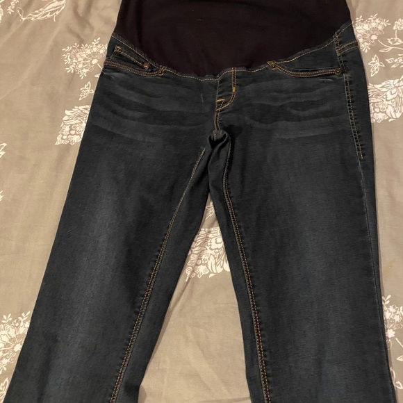 Maternity jeans - Picture 2 of 3